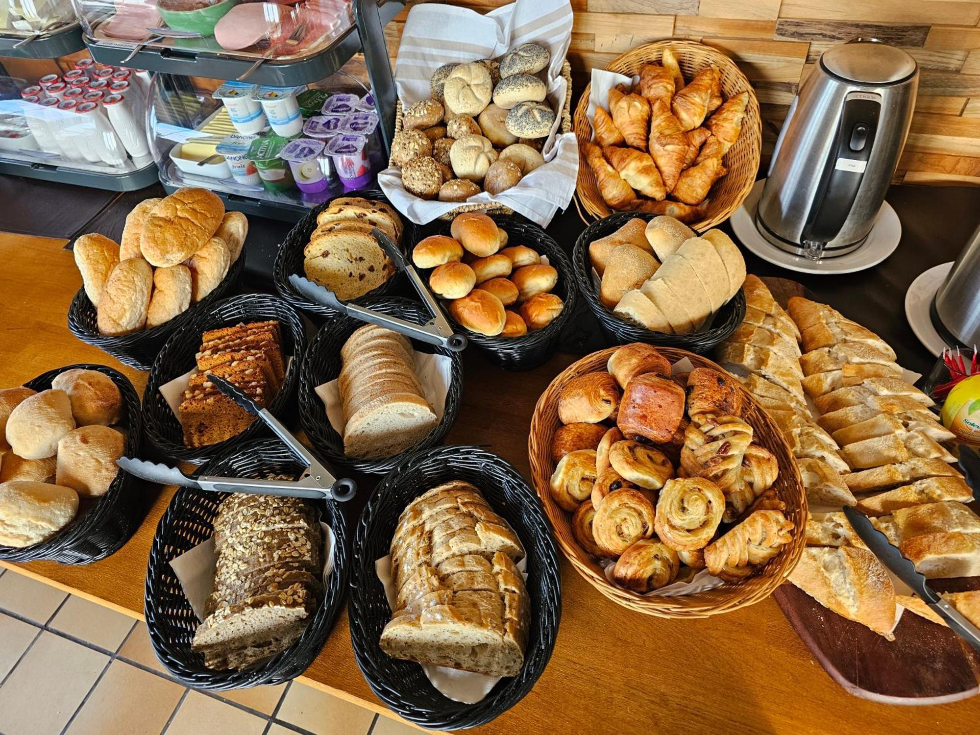 Hotel Westendia And Free Parking Top Breakfast Westende Exteriér fotografie